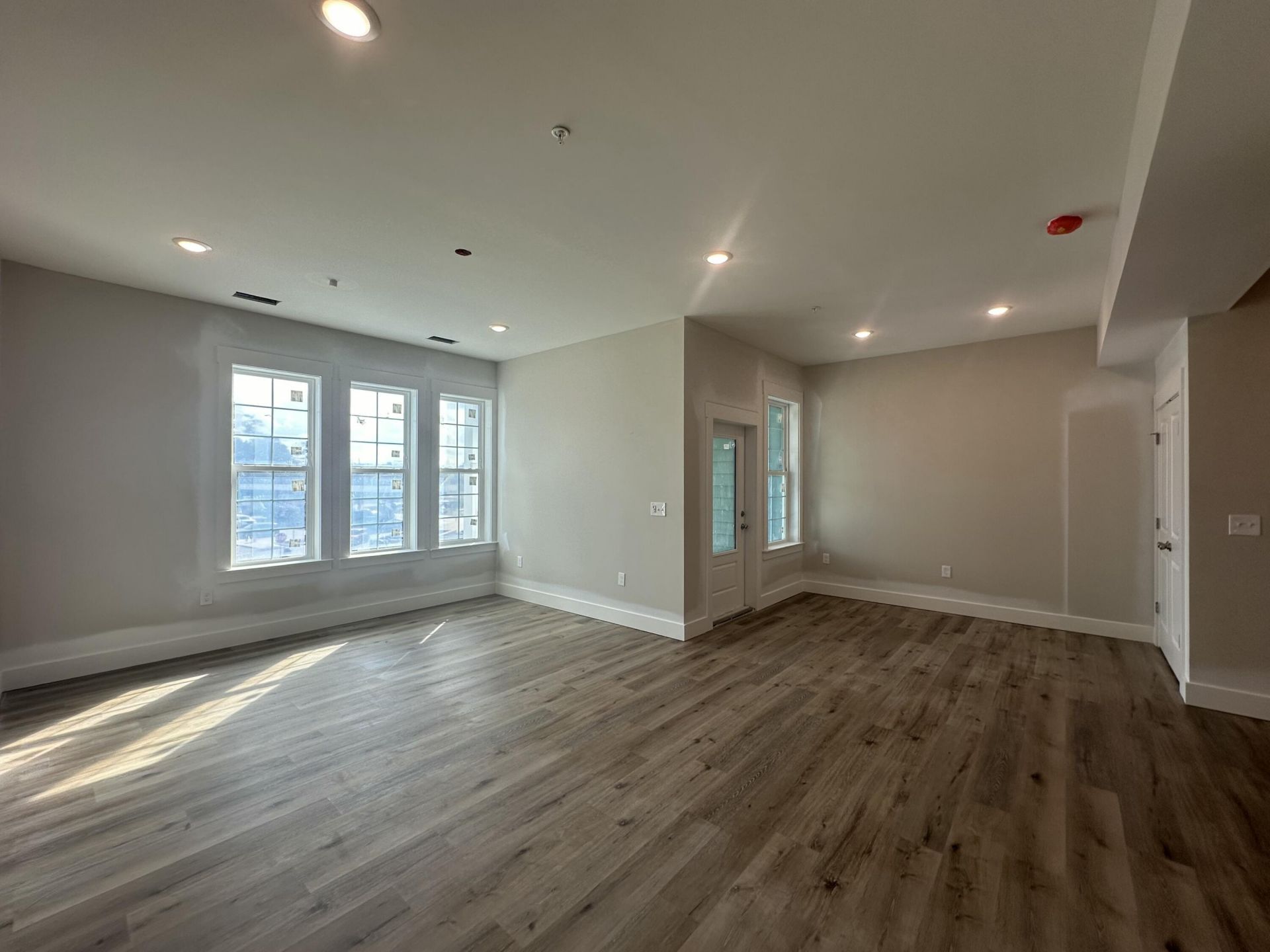 1000 Marisco Drive Photo 5