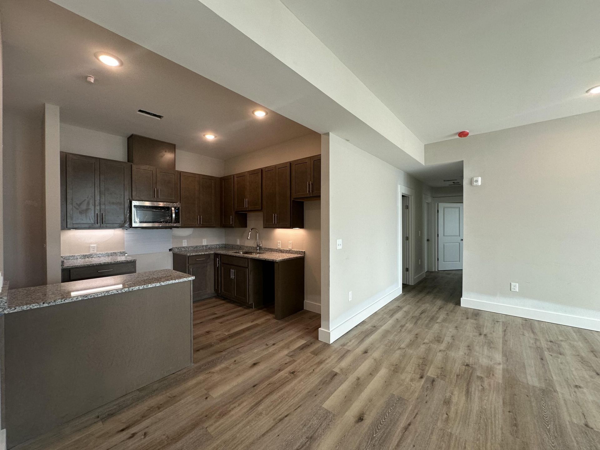 1000 Marisco Drive Photo 7