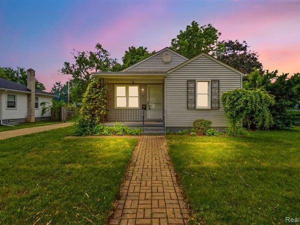 77 Huron Avenue, Mt. Clemens, MI 48043