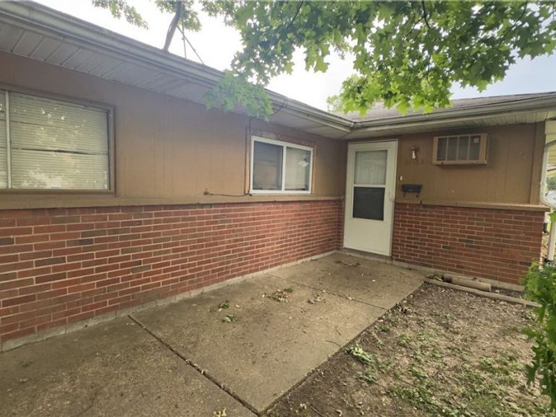 3016 Northgate Avenue, Unit 1/2, Liberty, OH 44505 Photo 2