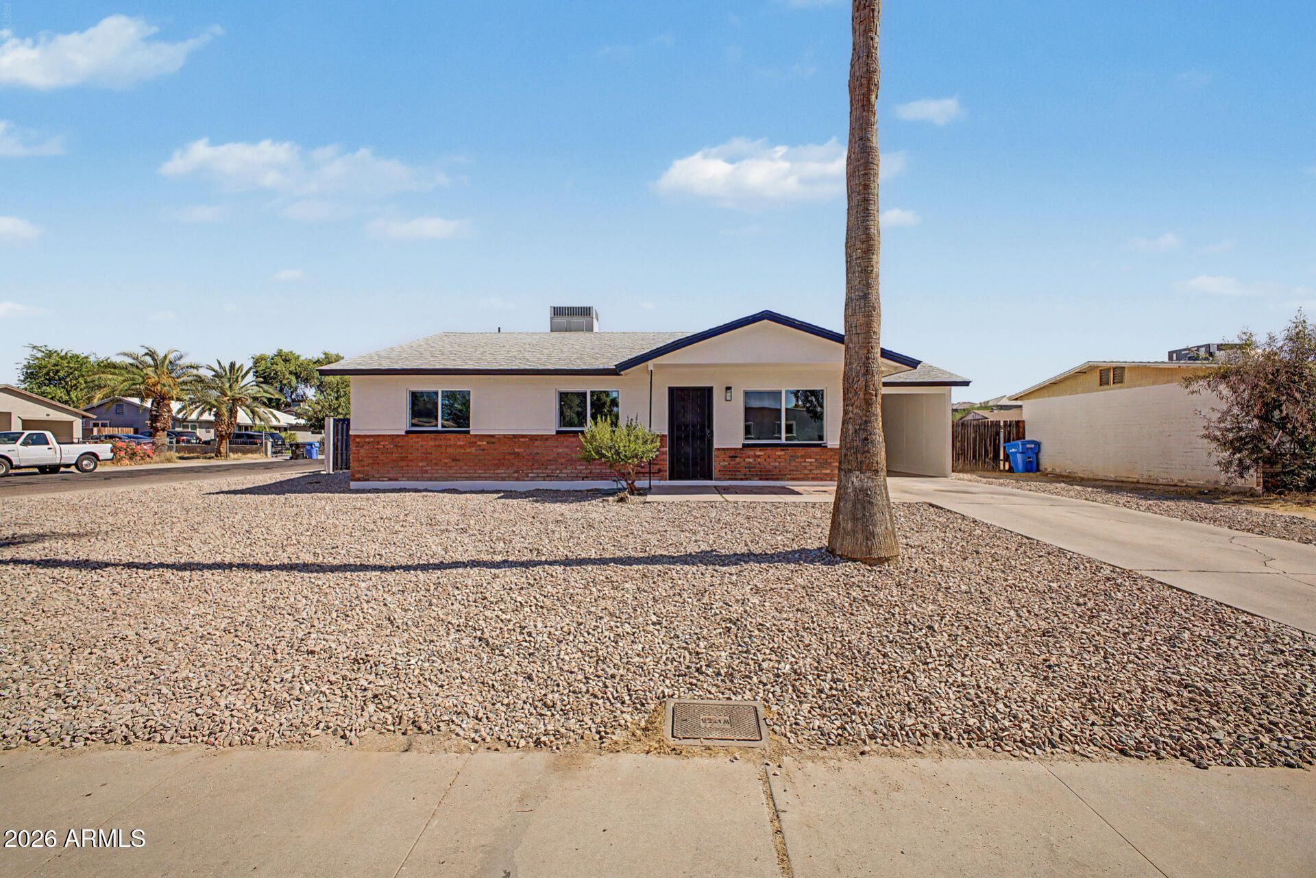 1703 W Carter Road, Phoenix, AZ 85041 Main Photo
