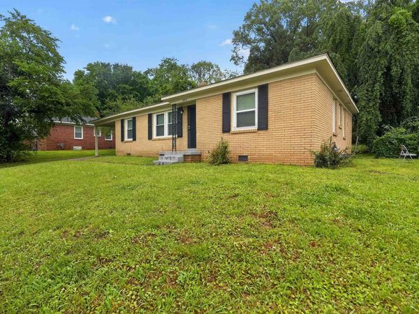 2970 MANNDALE DR, Memphis, TN 38127