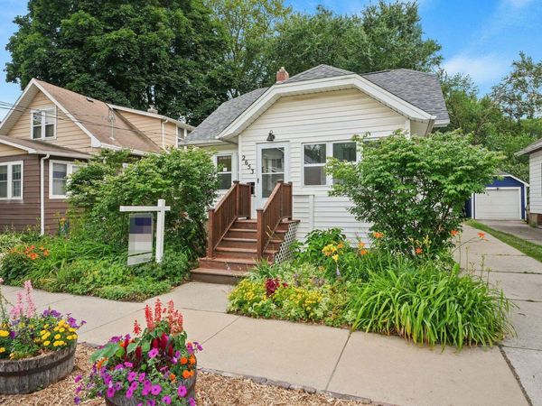 2653 E Johnson Street, Madison, WI 53704