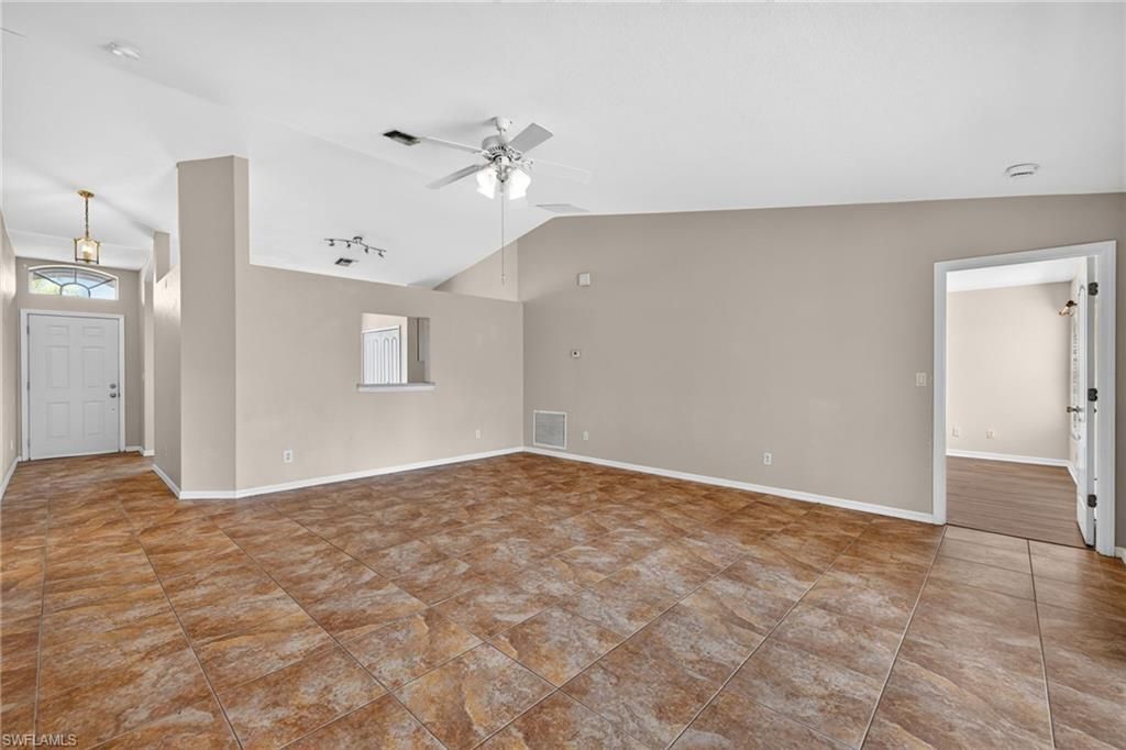 903 SE 5th Ave, Cape Coral, FL 33990 Photo