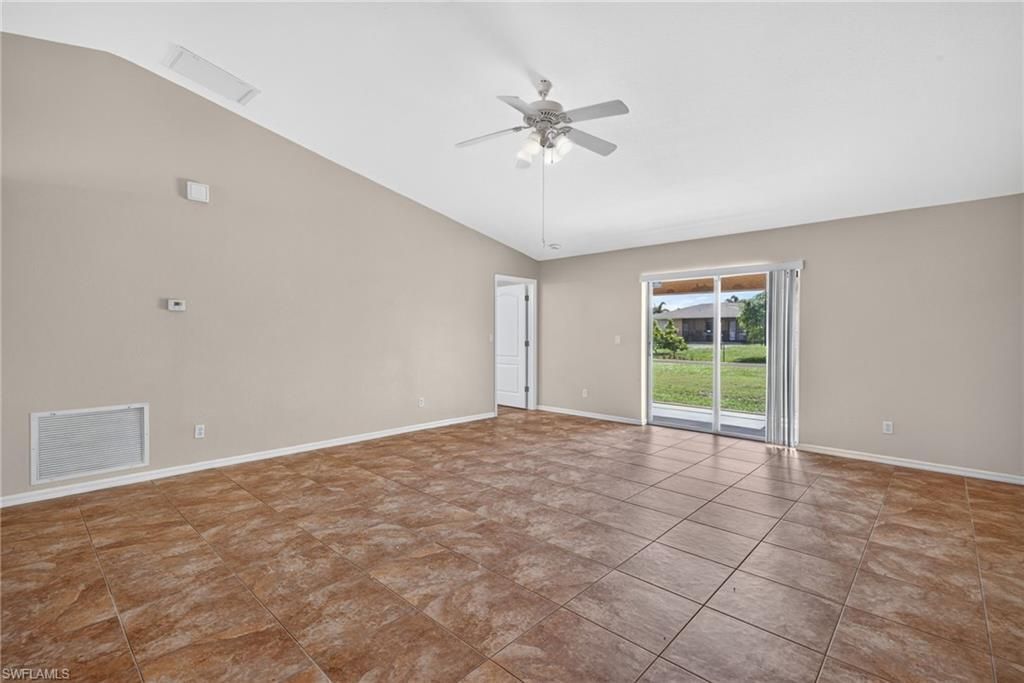 903 SE 5th Ave, Cape Coral, FL 33990 Photo
