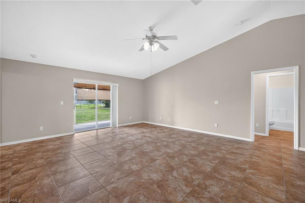 903 SE 5th Ave, Cape Coral, FL 33990 Photo