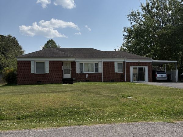 505 Glendale Pl , Tullahoma, TN 37388