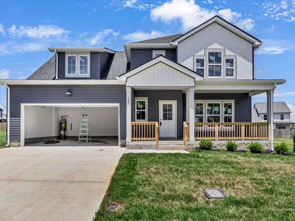 160 Leitrim Dr , Clarksville, TN 37042