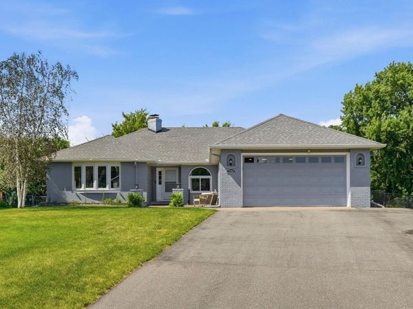 7288 Foxboro Court, Woodbury, MN 55125