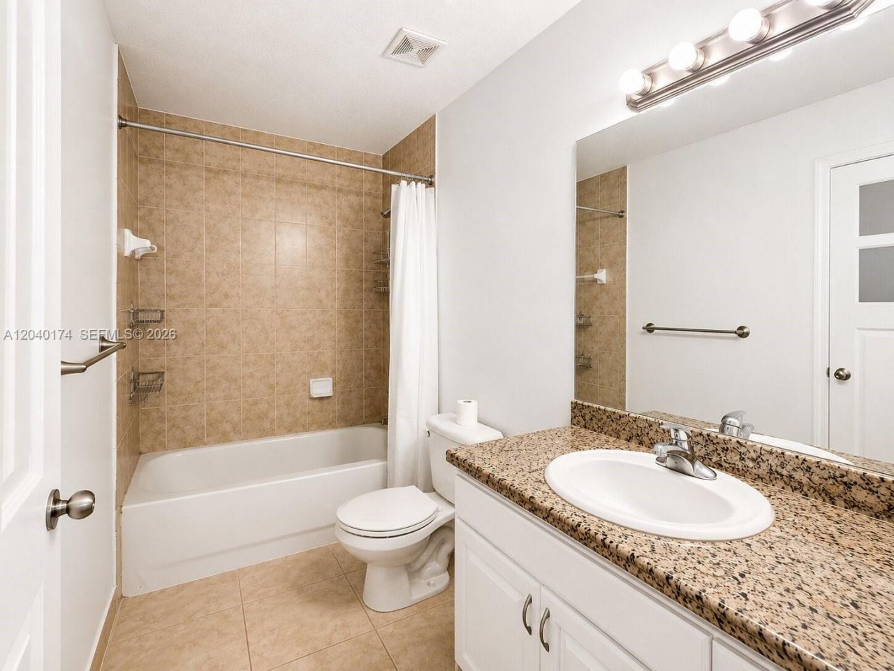 31 SE 3 , Hallandale Beach, FL 33009 Photo