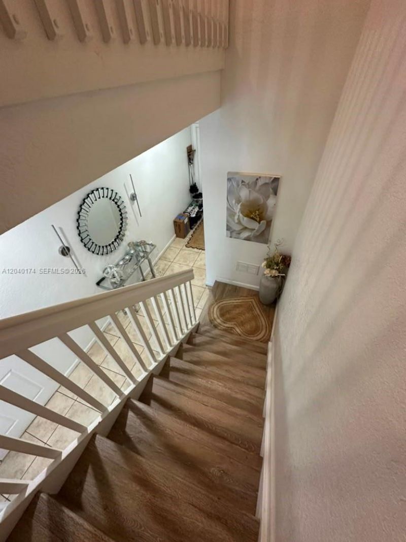 31 SE 3 , Hallandale Beach, FL 33009 Photo