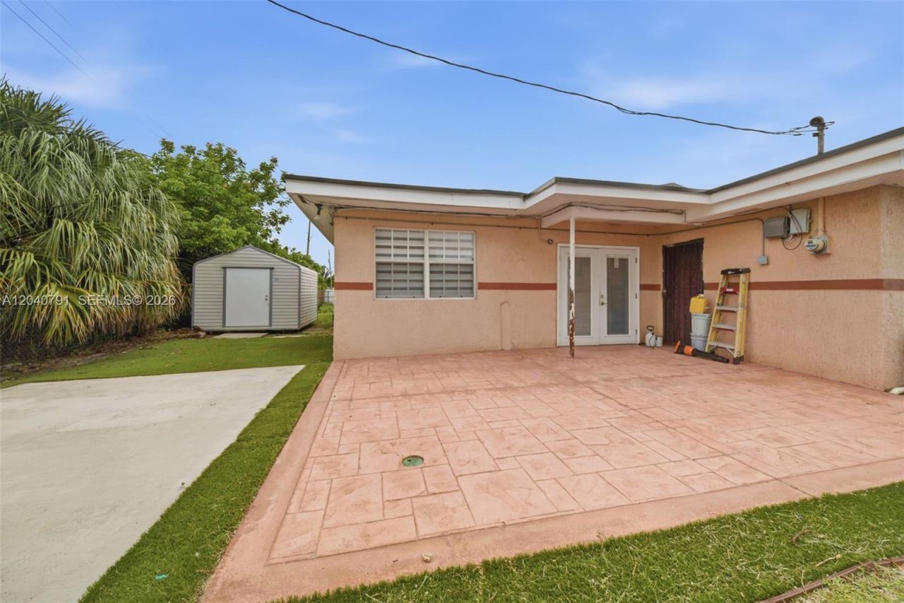 4481 NW 176th Ter, Miami Gardens, FL 33055 Photo