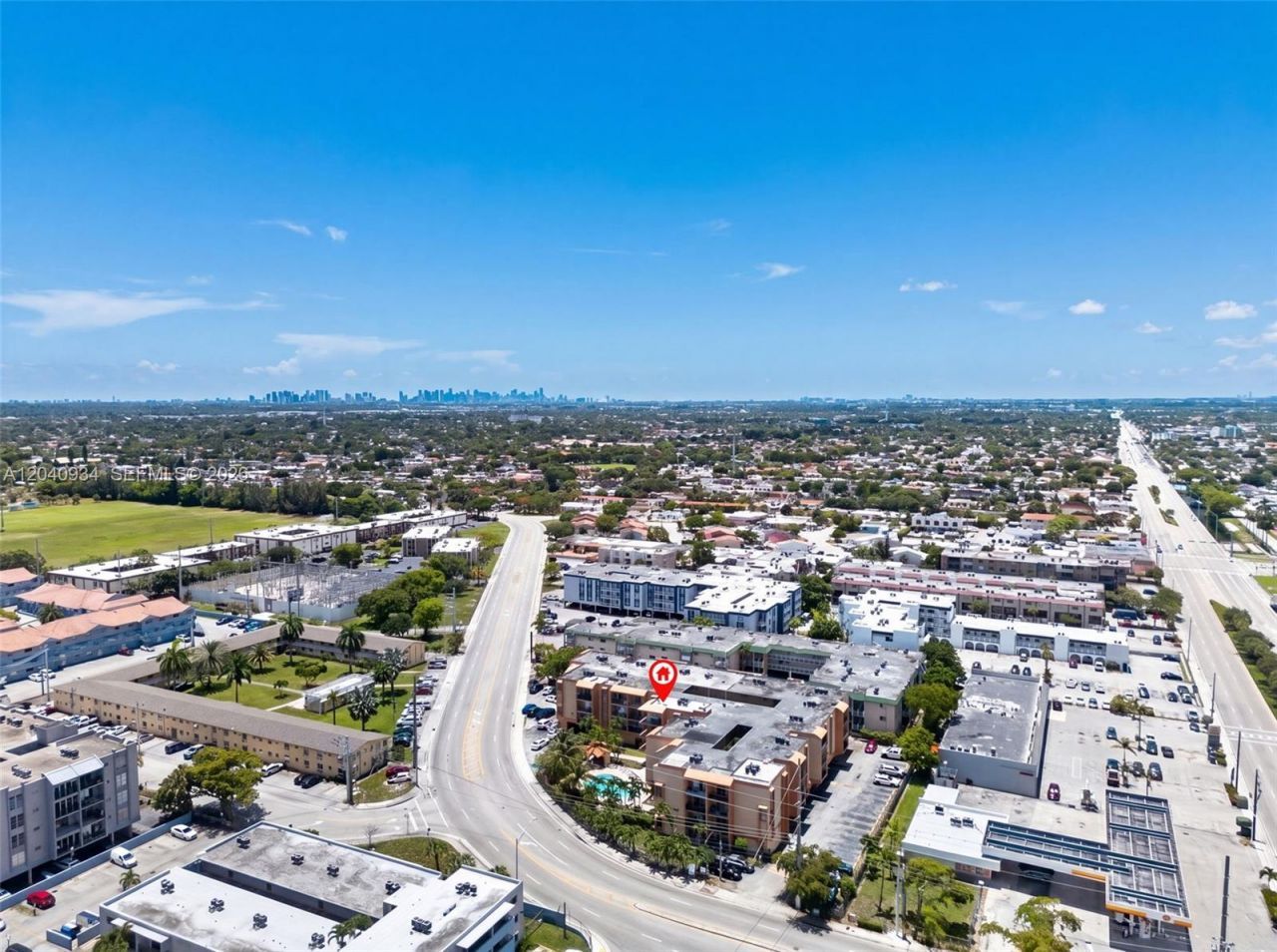 6780 W 2nd Ct, Unit 316, Hialeah, FL 33012 Photo