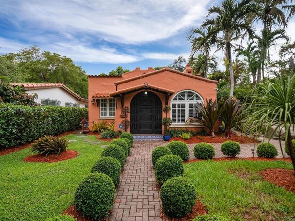 1110 Pizarro St , Coral Gables, FL 33134