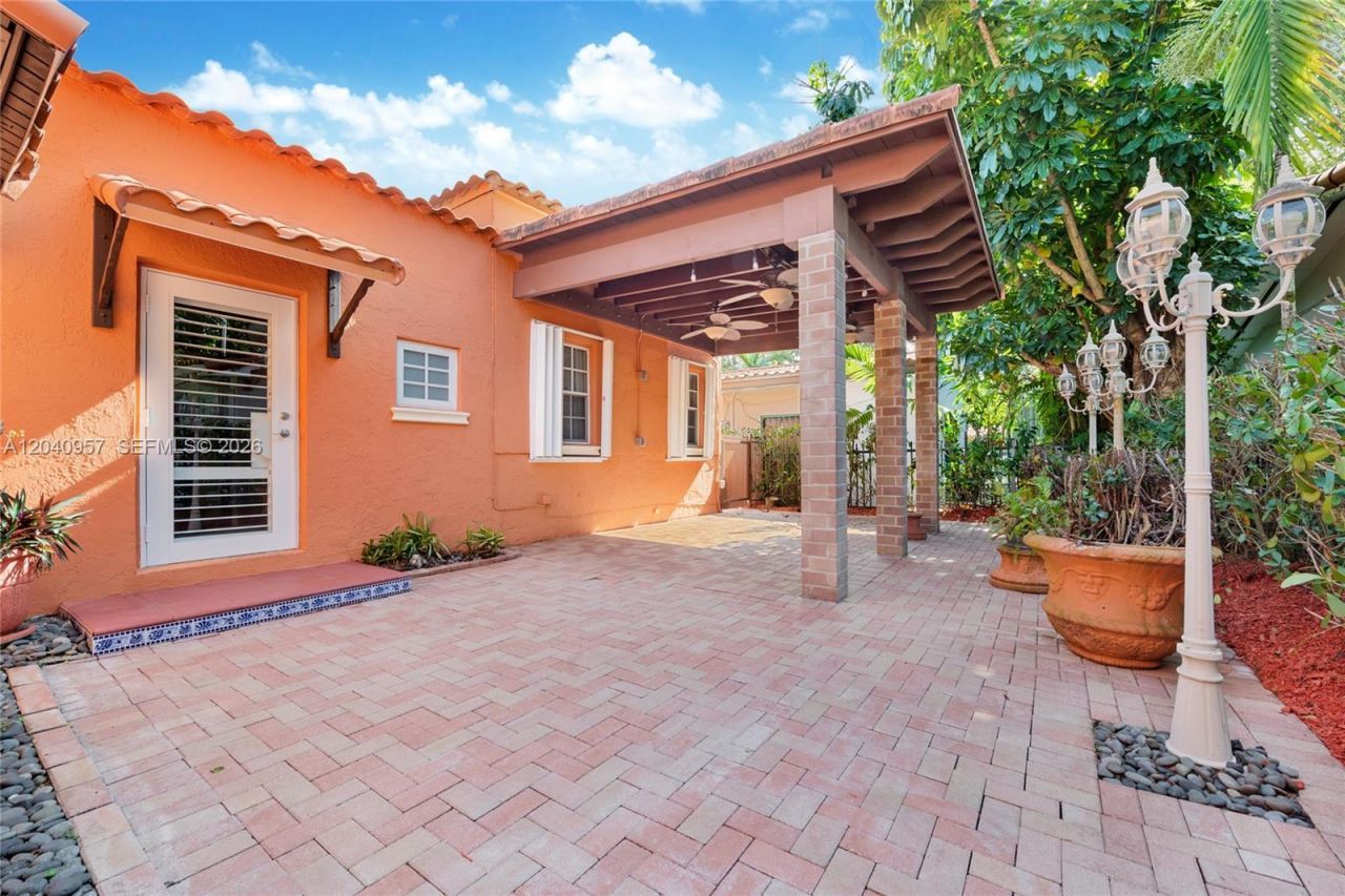 1110 Pizarro St, Coral Gables, FL 33134 Photo