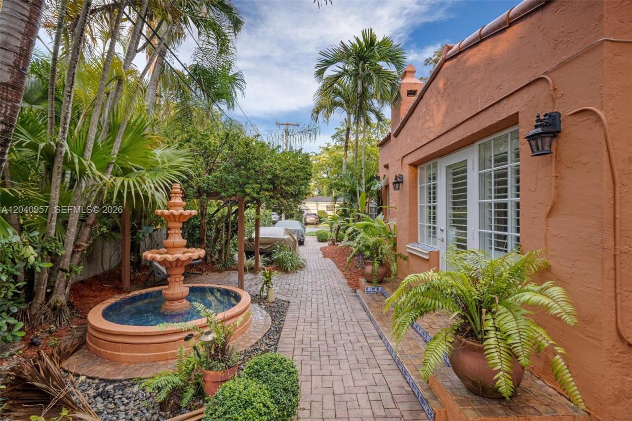 1110 Pizarro St, Coral Gables, FL 33134 Photo