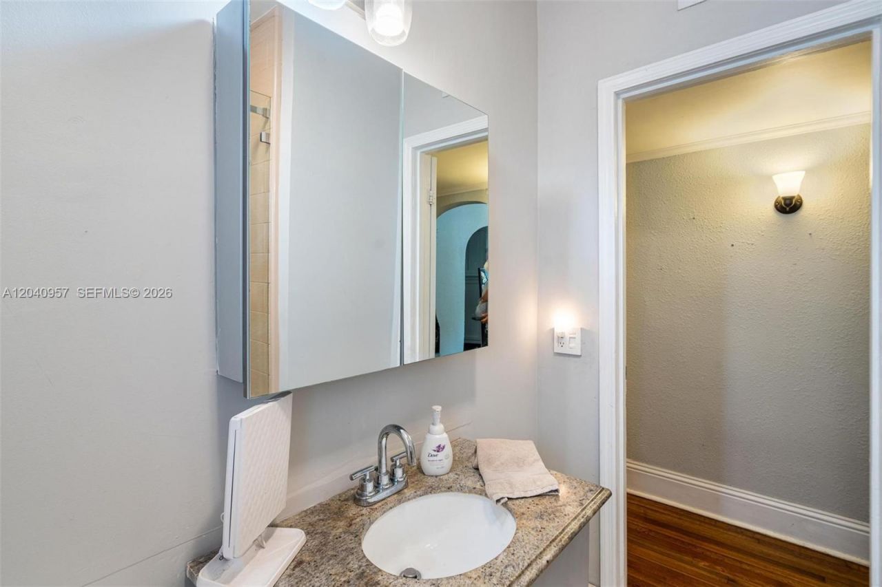 1110 Pizarro St, Coral Gables, FL 33134 Photo