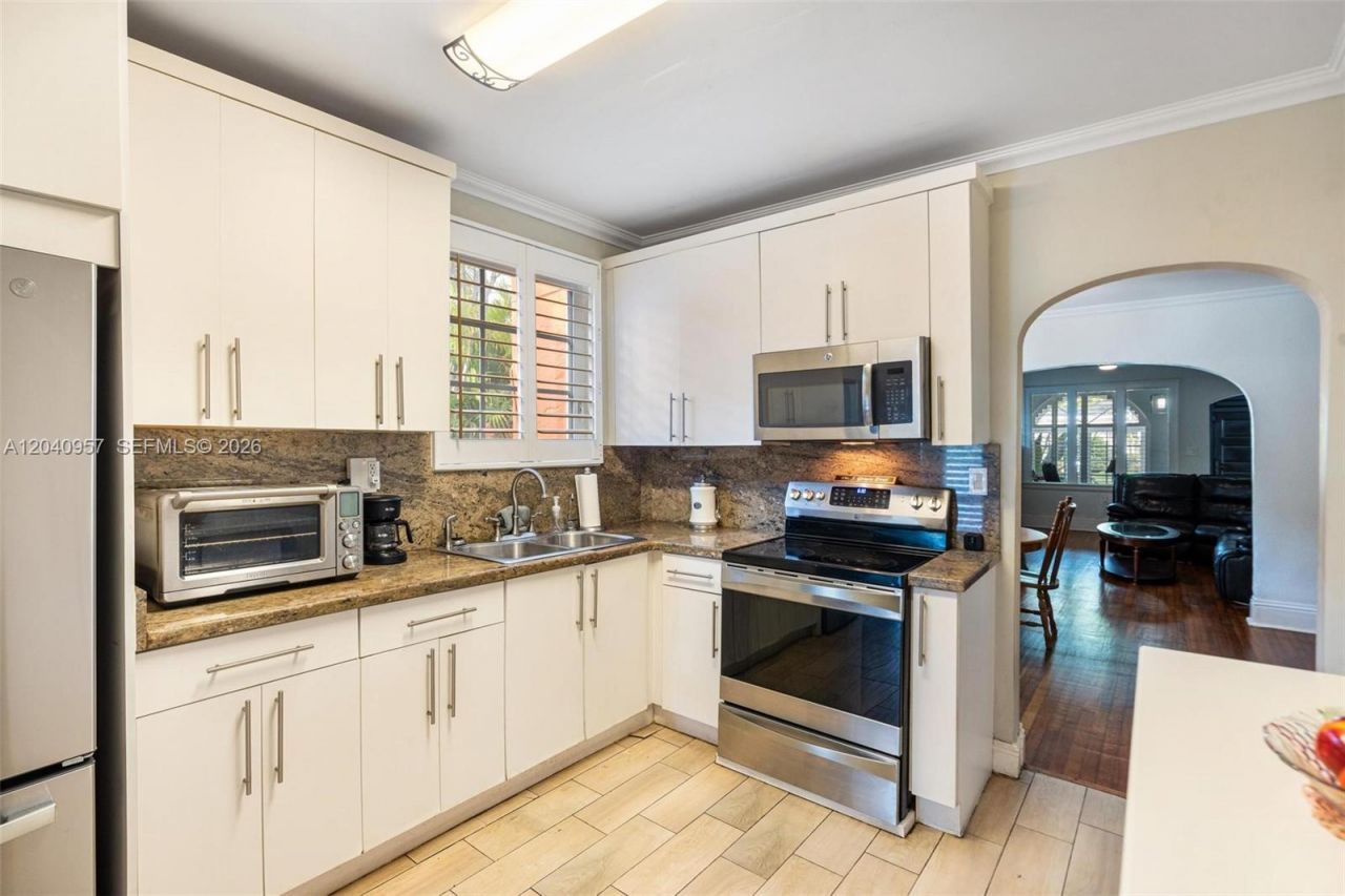 1110 Pizarro St, Coral Gables, FL 33134 Photo