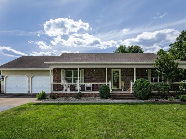 11539 Sherry Lynn Drive, Carbondale, IL 62901