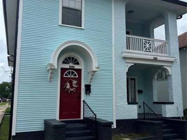 4702 PONTCHARTRAIN Boulevard , New Orleans, LA 70118