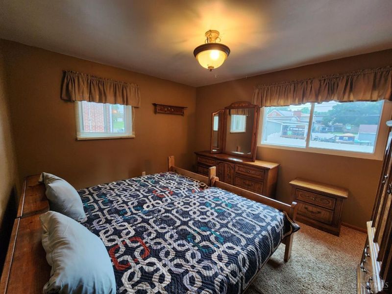 5619 Woodhaven Drive, Green Township, OH 45248 Photo 19