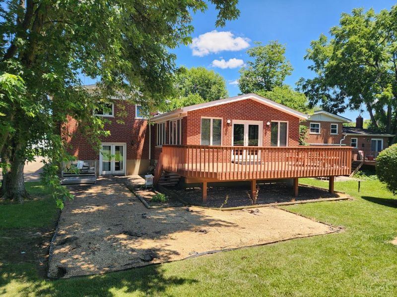 5619 Woodhaven Drive, Green Township, OH 45248 Photo 24
