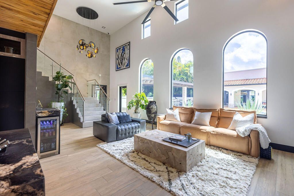 290 NW 6th Street, Boca Raton, FL 33432 Photo