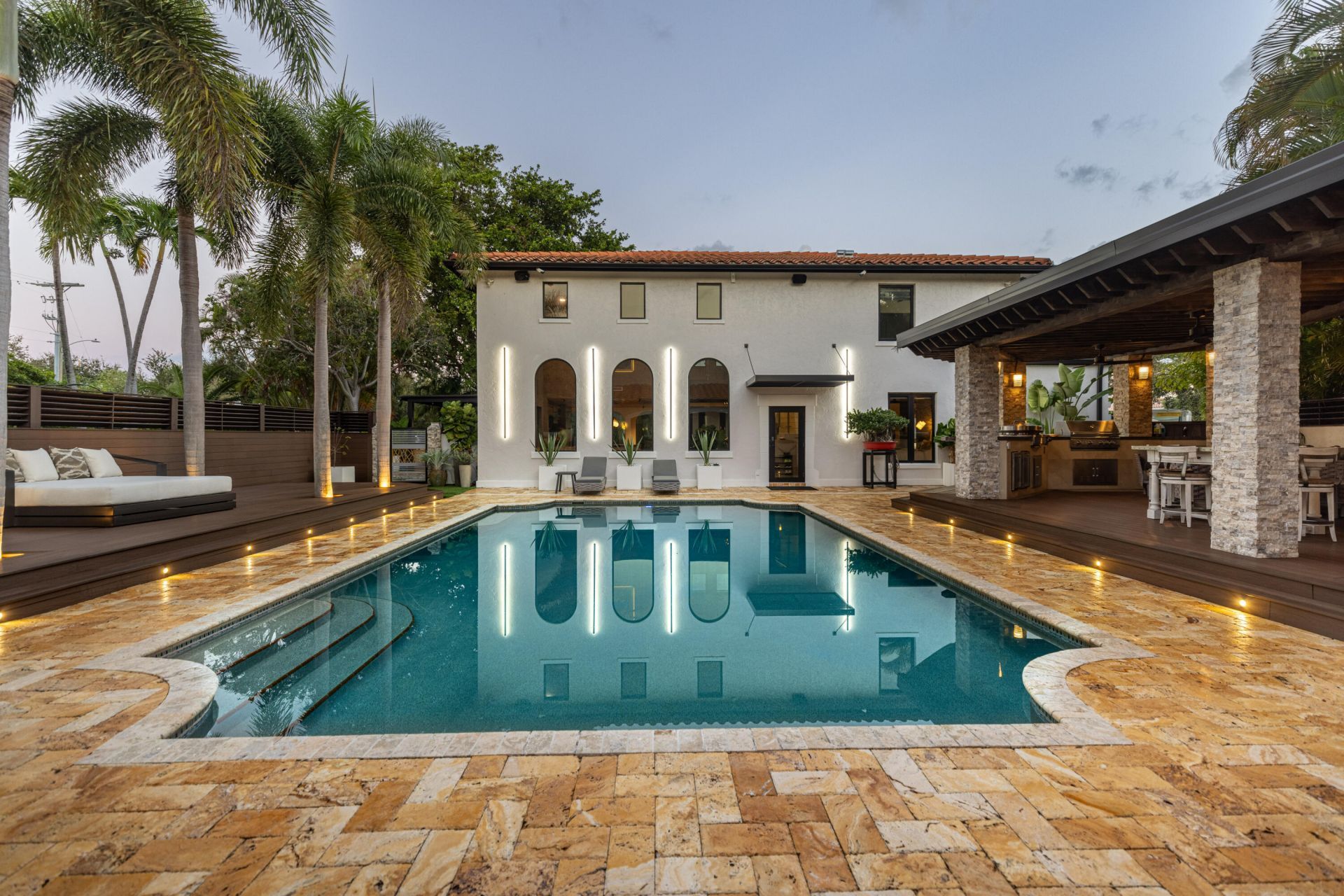 290 NW 6th Street, Boca Raton, FL 33432 Photo