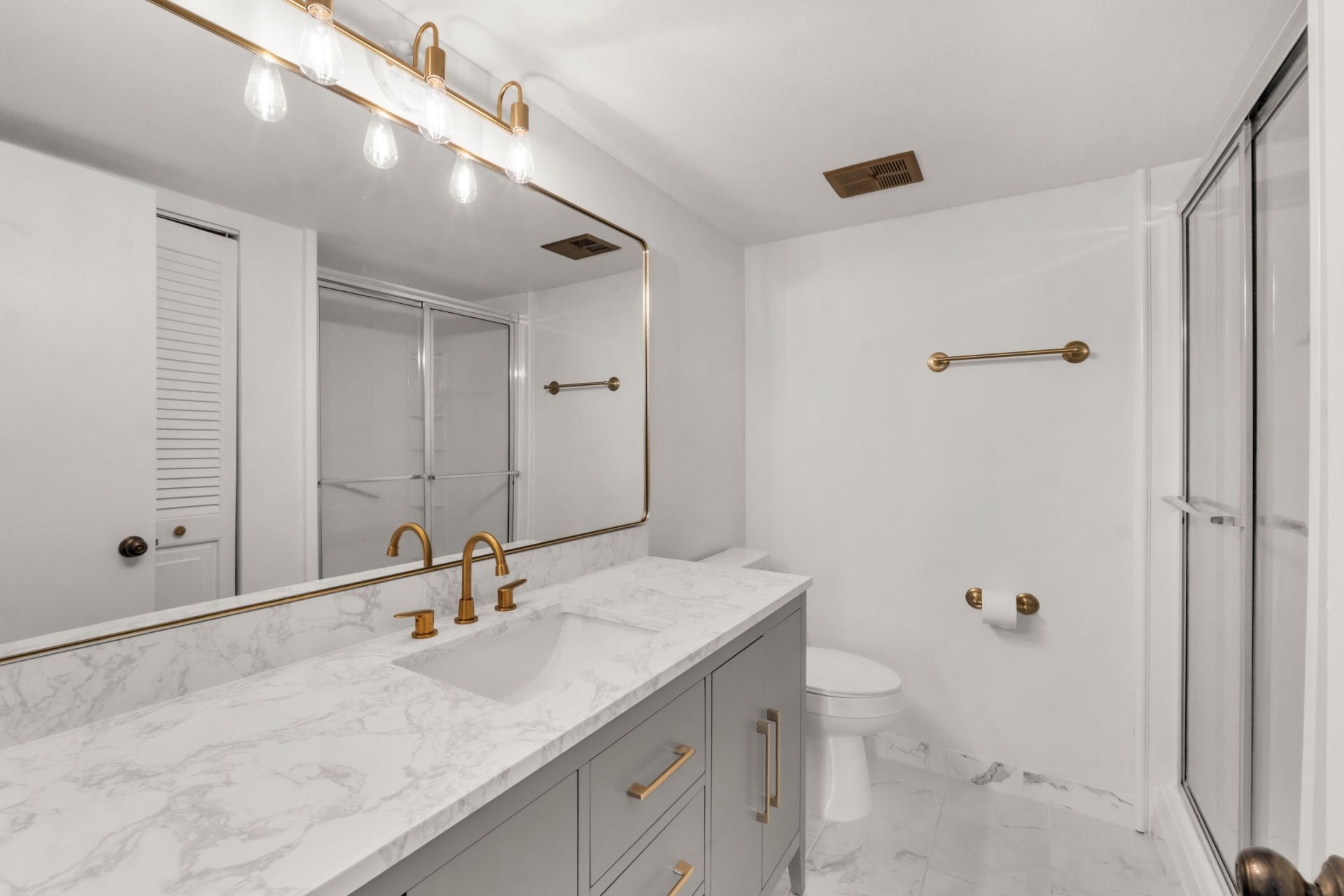 6190 Woodlands Boulevard, Unit 513, Tamarac, FL 33319 Photo