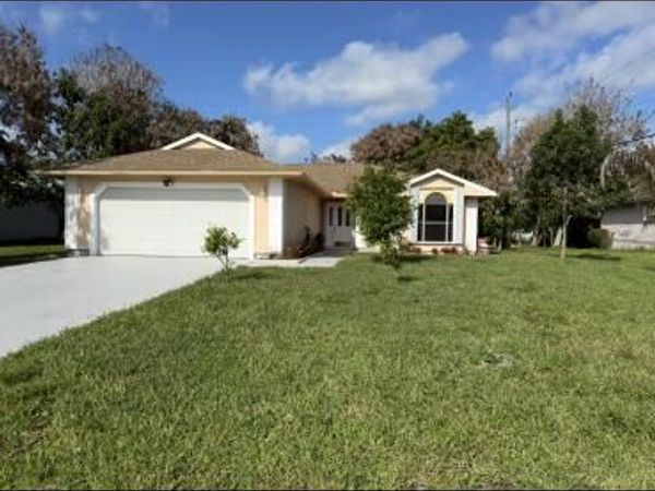 3053 SE Wake Road, Port St. Lucie, FL 34984