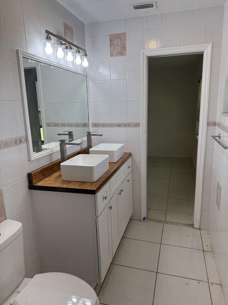 3053 SE Wake Road, Port Saint Lucie, FL 34984 Photo