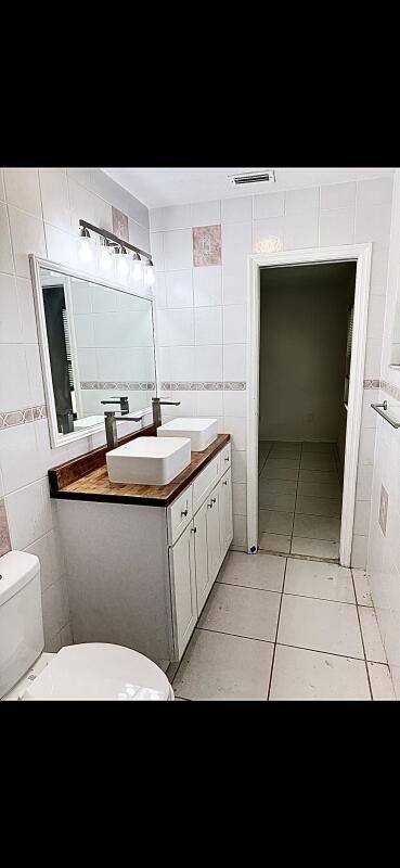3053 SE Wake Road, Port Saint Lucie, FL 34984 Photo