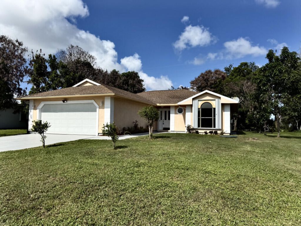 3053 SE Wake Road, Port Saint Lucie, FL 34984 Photo