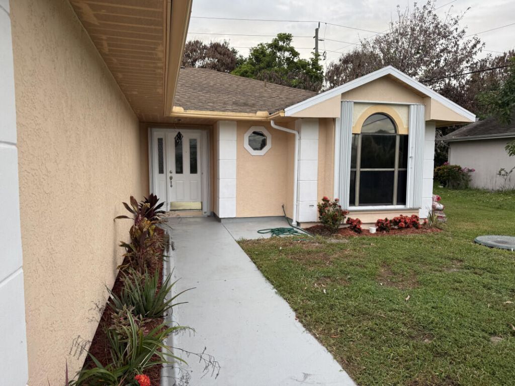 3053 SE Wake Road, Port Saint Lucie, FL 34984 Photo