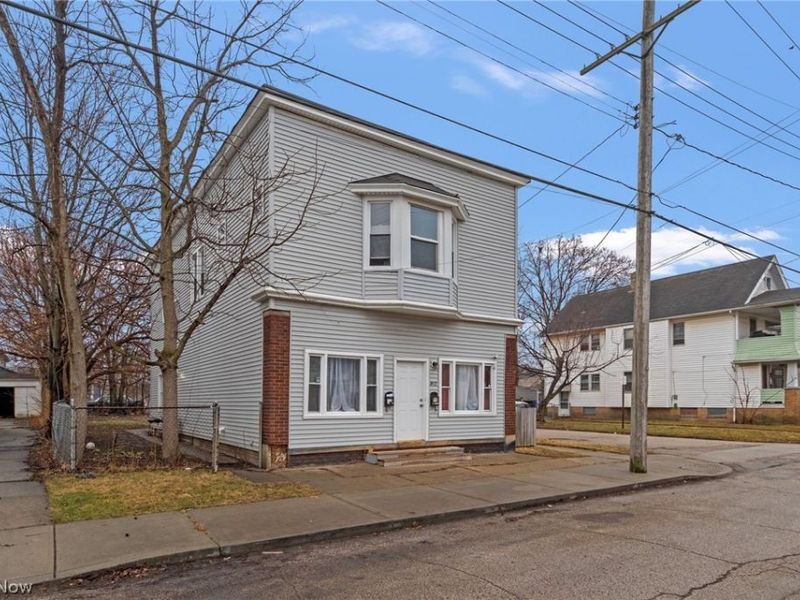 3469 W 45th Street, Cleveland, OH 44102 Photo 2