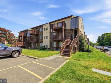 5200 HILLTOP DRIVE, Unit 171, BROOKHAVEN, PA 19015