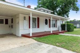 151 E. Pine Ave photo 4