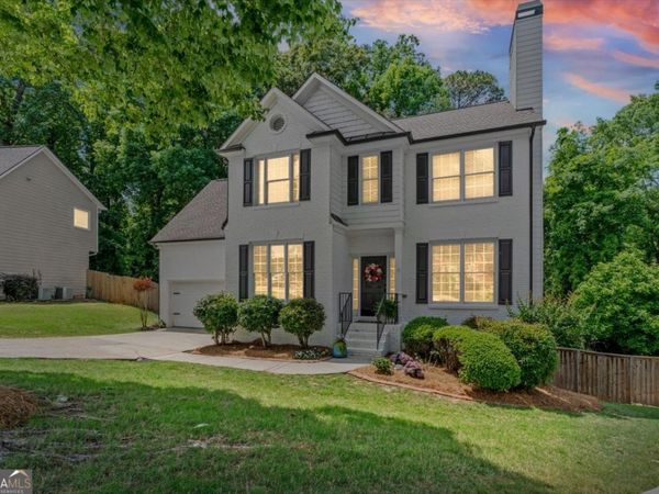 6000 Hampton Bluff Way, Roswell, GA 30075