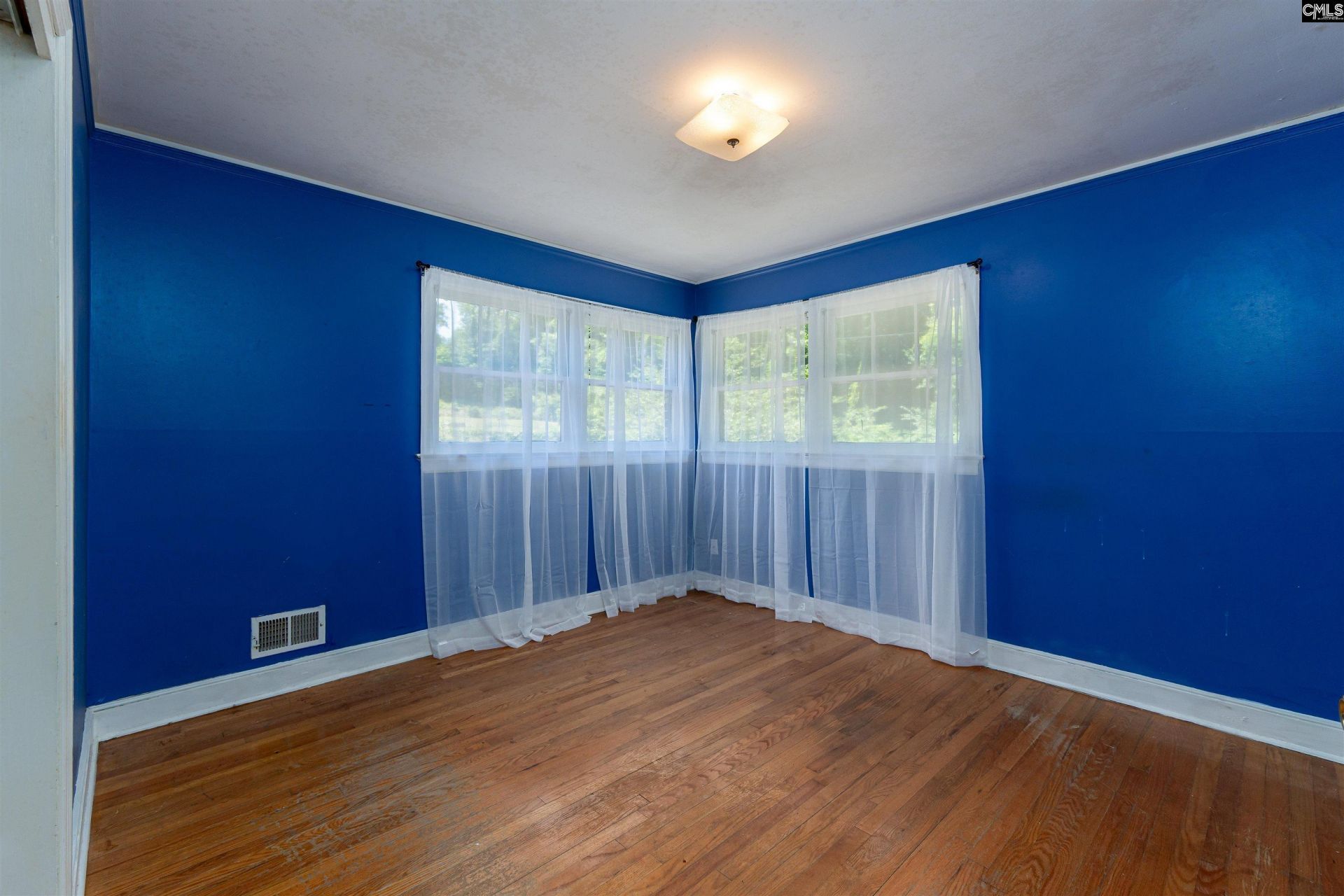 862 Stebondale Road Photo 19