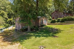 862 Stebondale Road photo 4