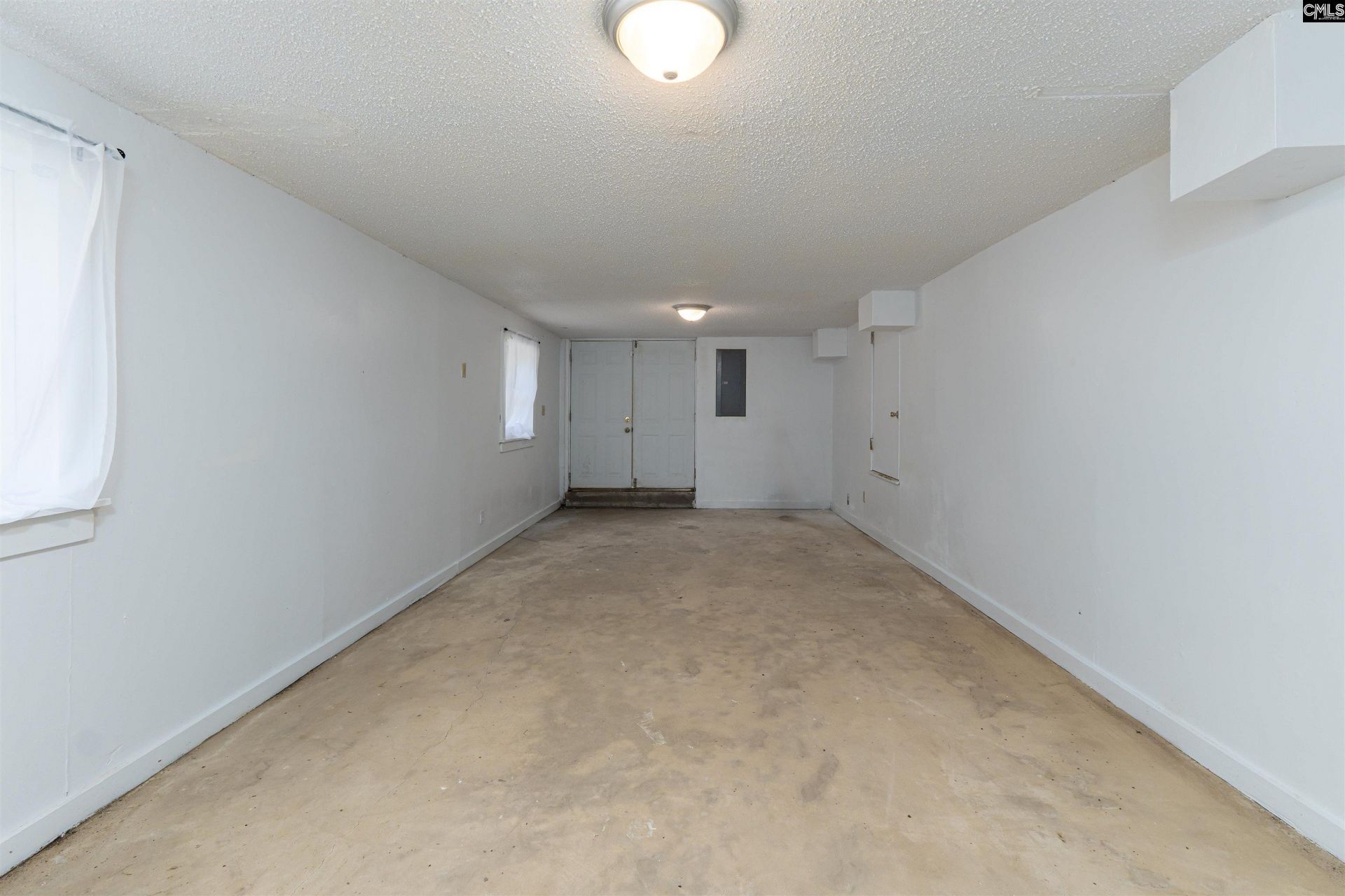 862 Stebondale Road Photo 22