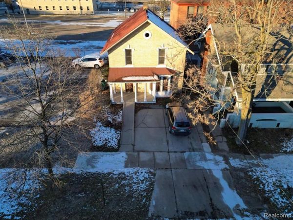 217 E Hillsdale Street, Lansing, MI 48933