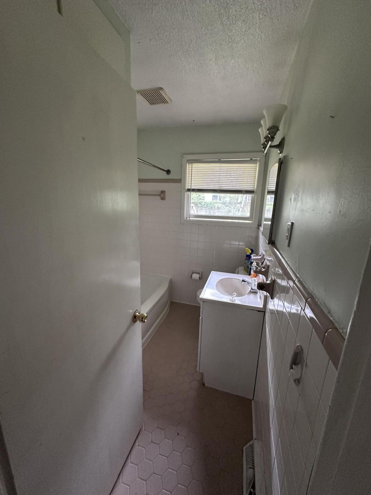 1496 Seminole Street Photo 13