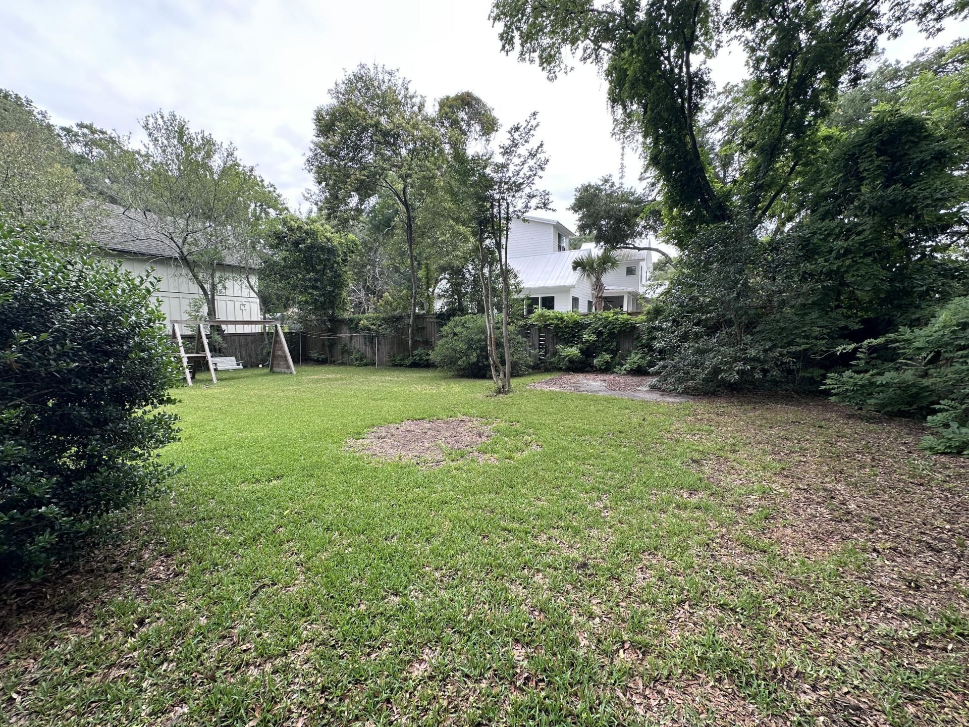 1496 Seminole Street Photo 2