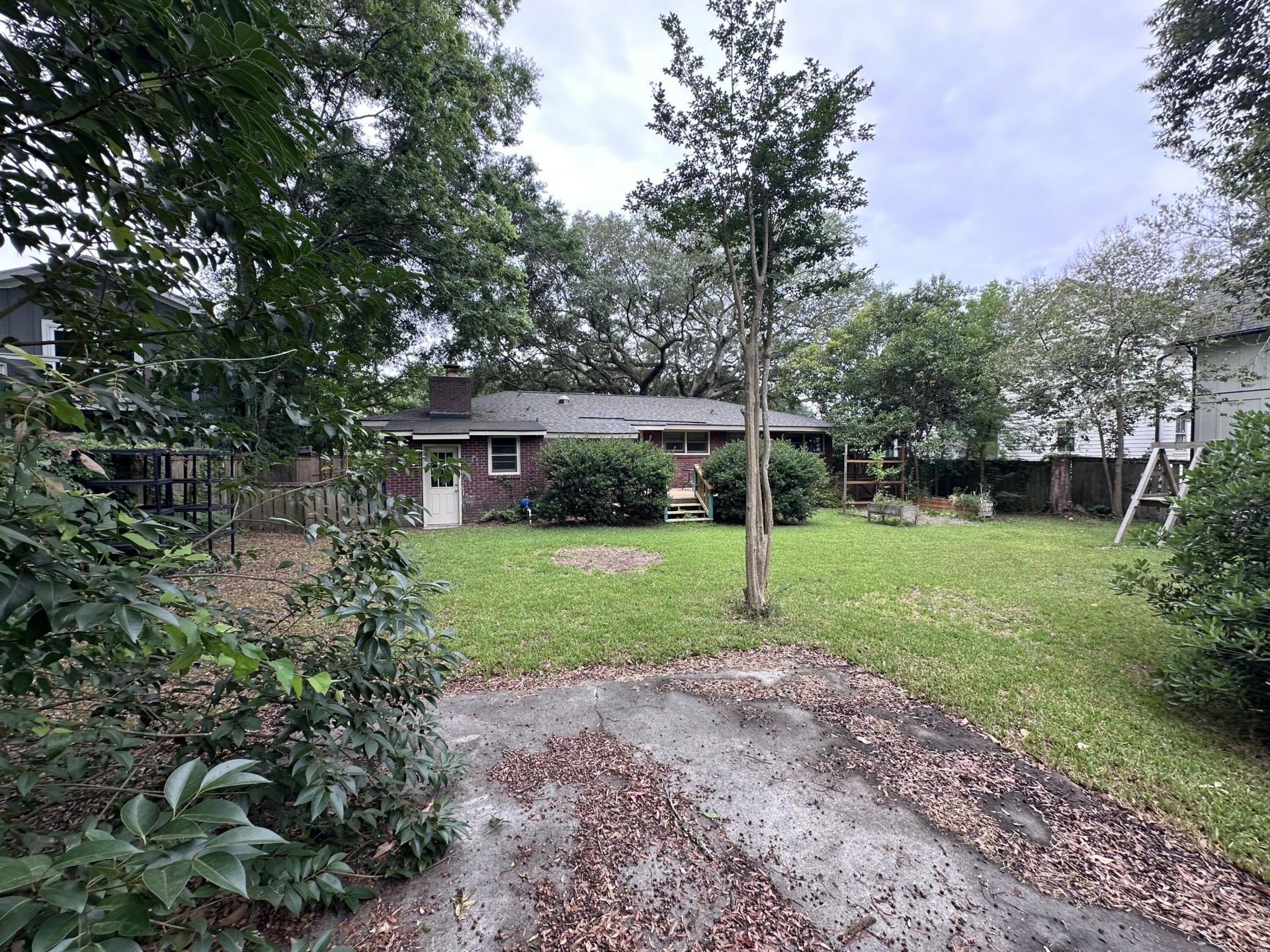 1496 Seminole Street Photo 6