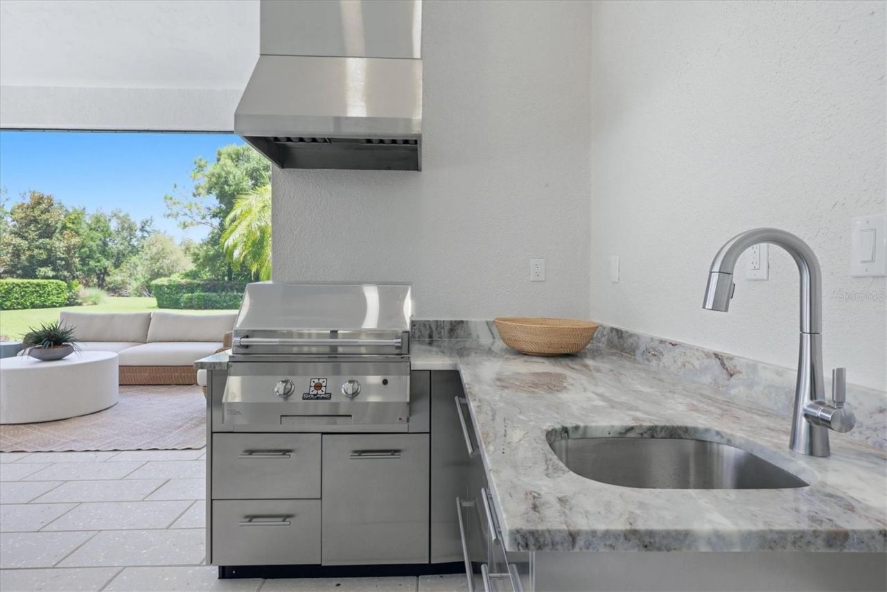 9261 Mcdaniel Lane, Sarasota, FL 34240 Photo