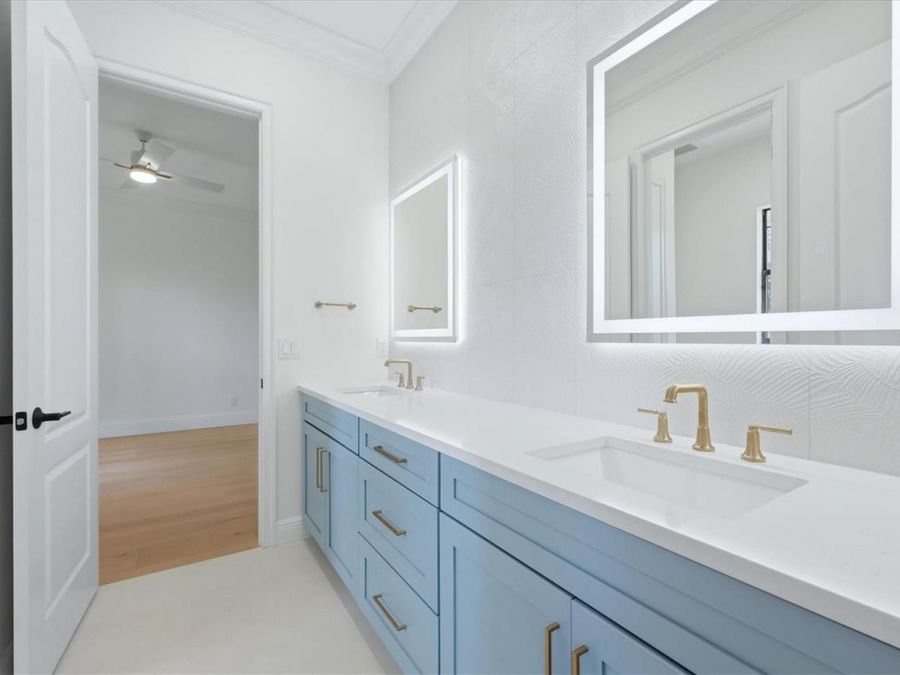 Property Image 72