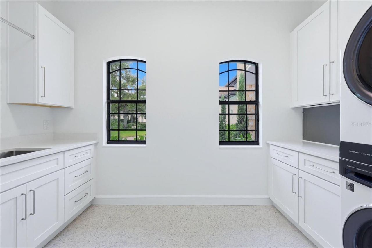 9261 Mcdaniel Lane, Sarasota, FL 34240 Photo