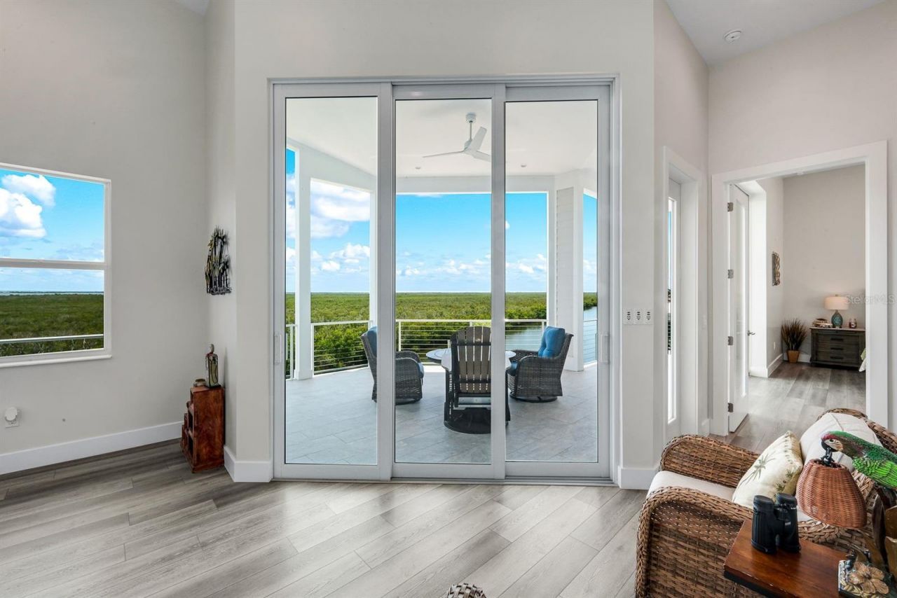 5826 Shell Cove Drive, Cape Coral, FL 33914 Photo