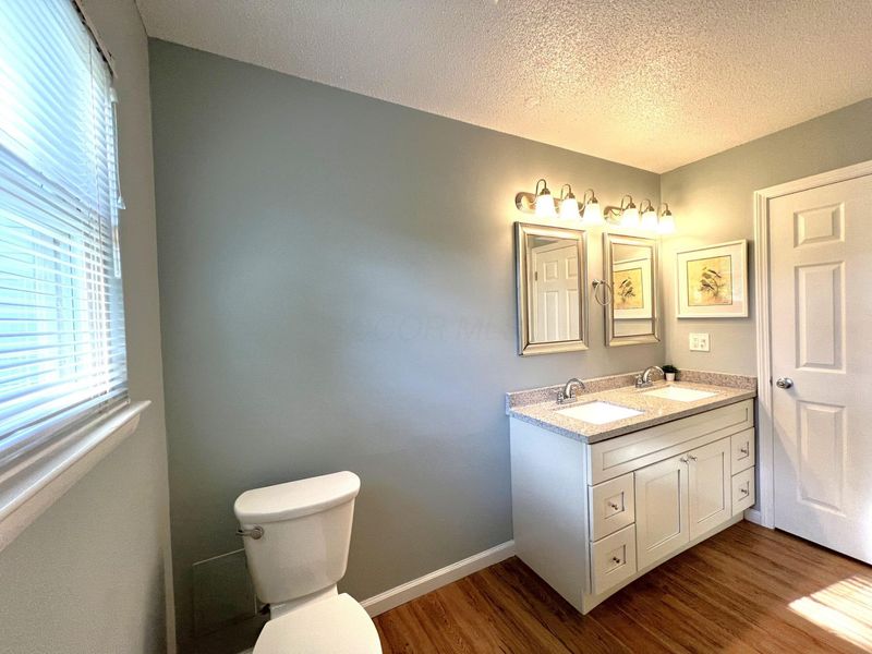 2541 Maybury Road, Columbus, OH 43232 Photo 17